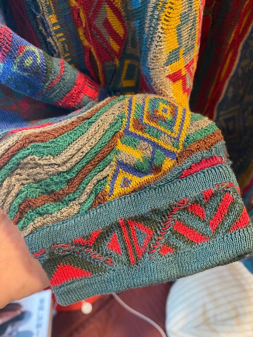 【良色】COOGI / 立体3D編み/総柄/レアカラー