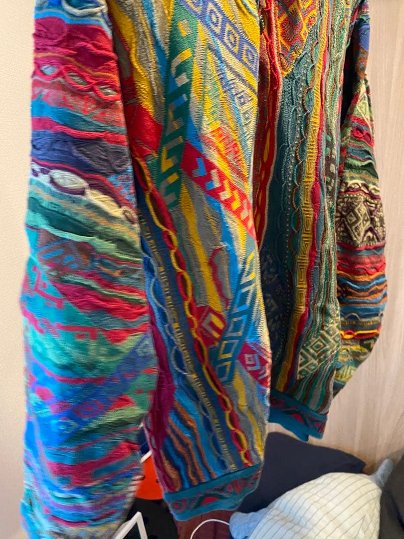 【良色】COOGI / 立体3D編み/総柄/レアカラー