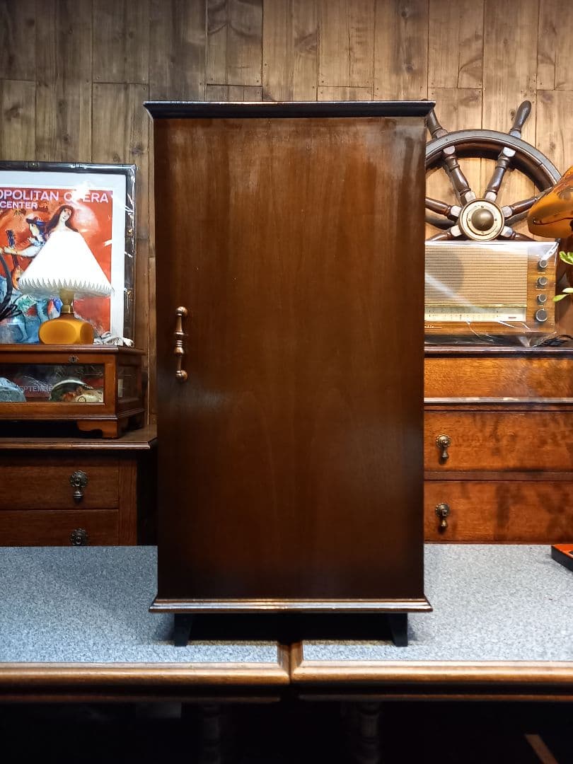 1960's　美品　チーク　突板　カッパーハンドル　レコード　キャビネット