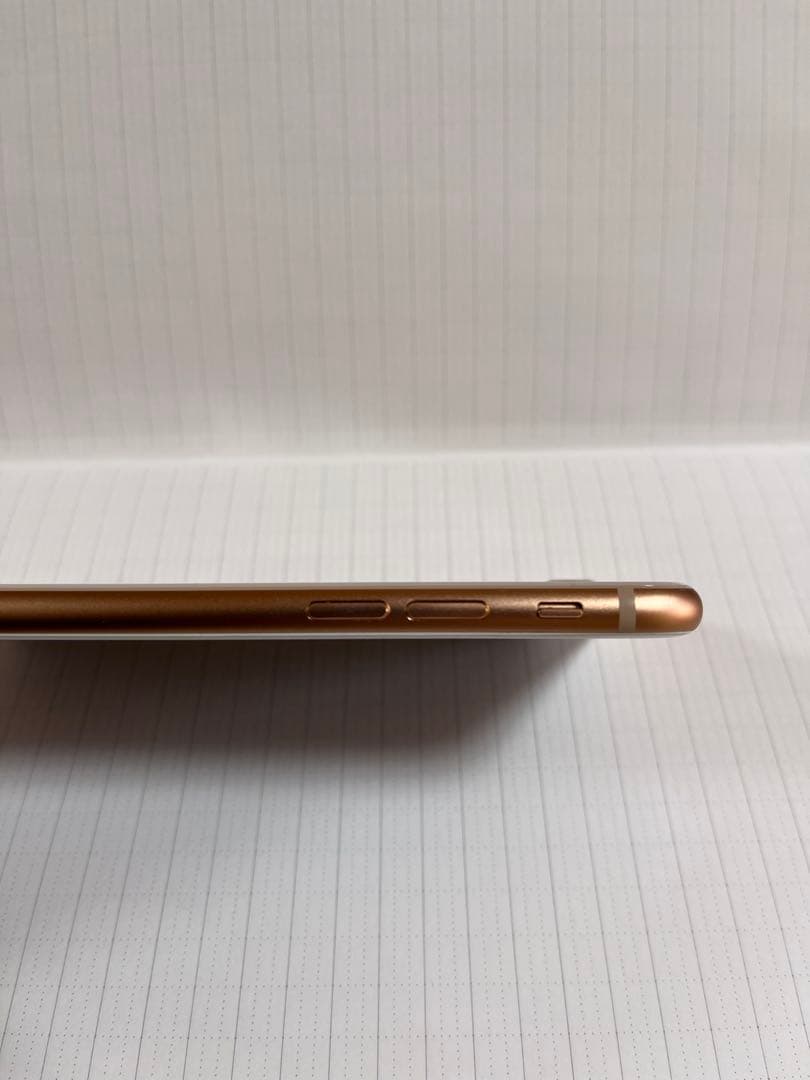 Apple iPhone 8 ゴールド　美品　バッテリー100%