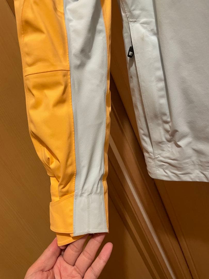 状態良好❗️ Burton [ak] GORE-TEX スノーボードジャケット S