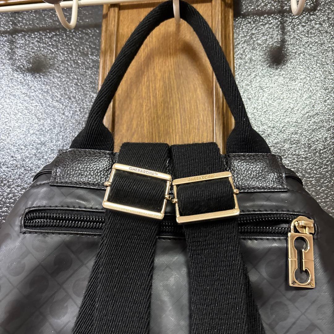 ゲラルディーニ　リュック　黒