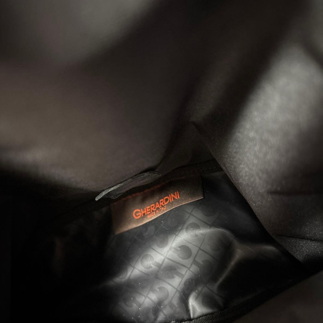 ゲラルディーニ　リュック　黒