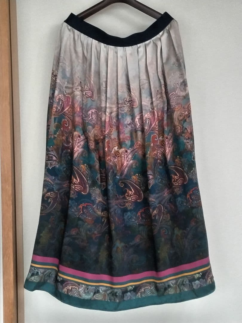 alba Rossa ペイズリー柄 フレアスカート 新品未使用