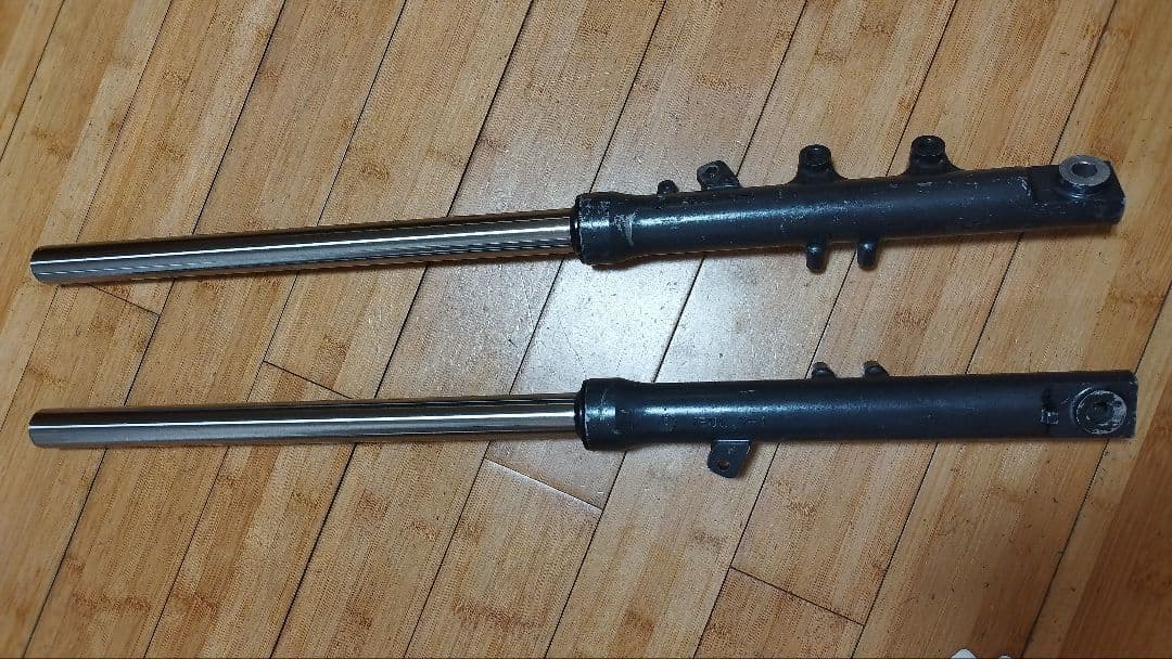 時岡　TZR50R（4EU）フロントフォーク