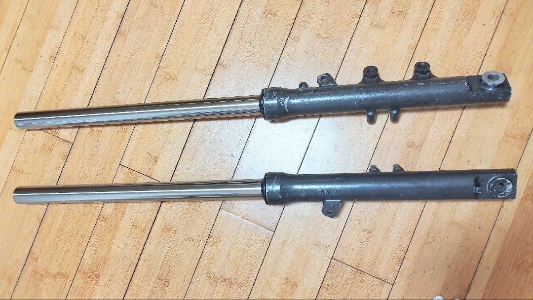 時岡　TZR50R（4EU）フロントフォーク