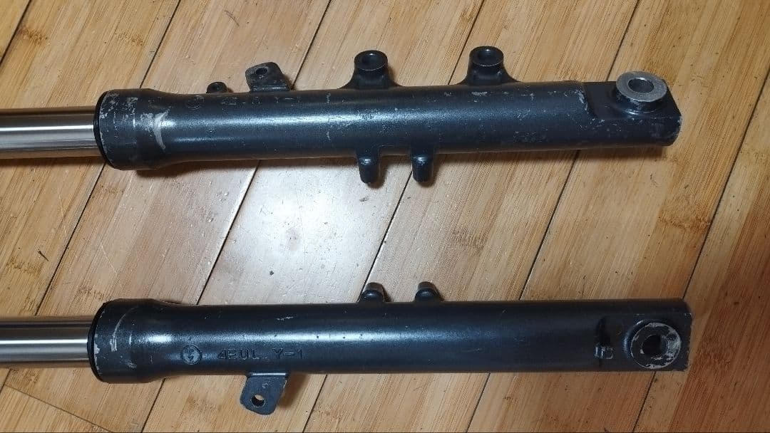 時岡　TZR50R（4EU）フロントフォーク