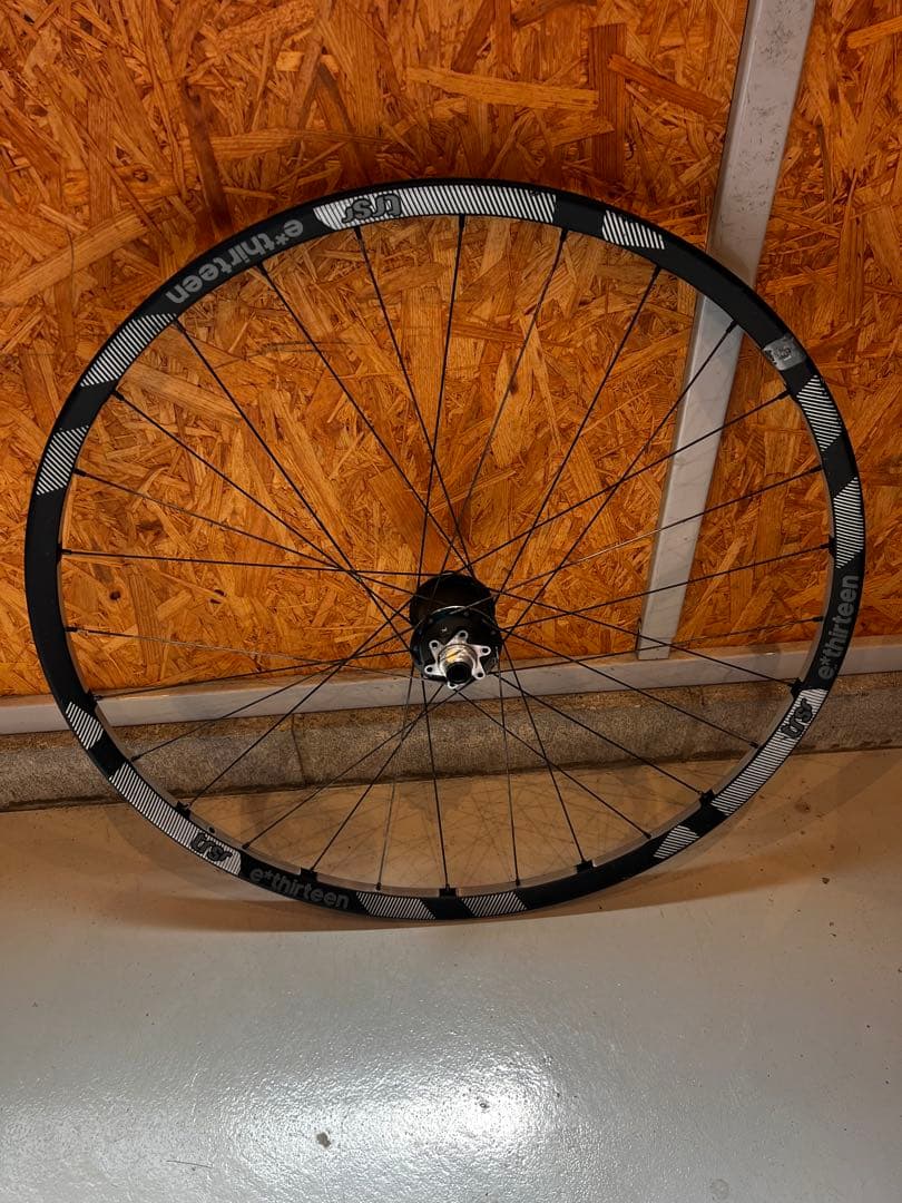 e THIRTEEN trsr 29インチ　e13 軽量
