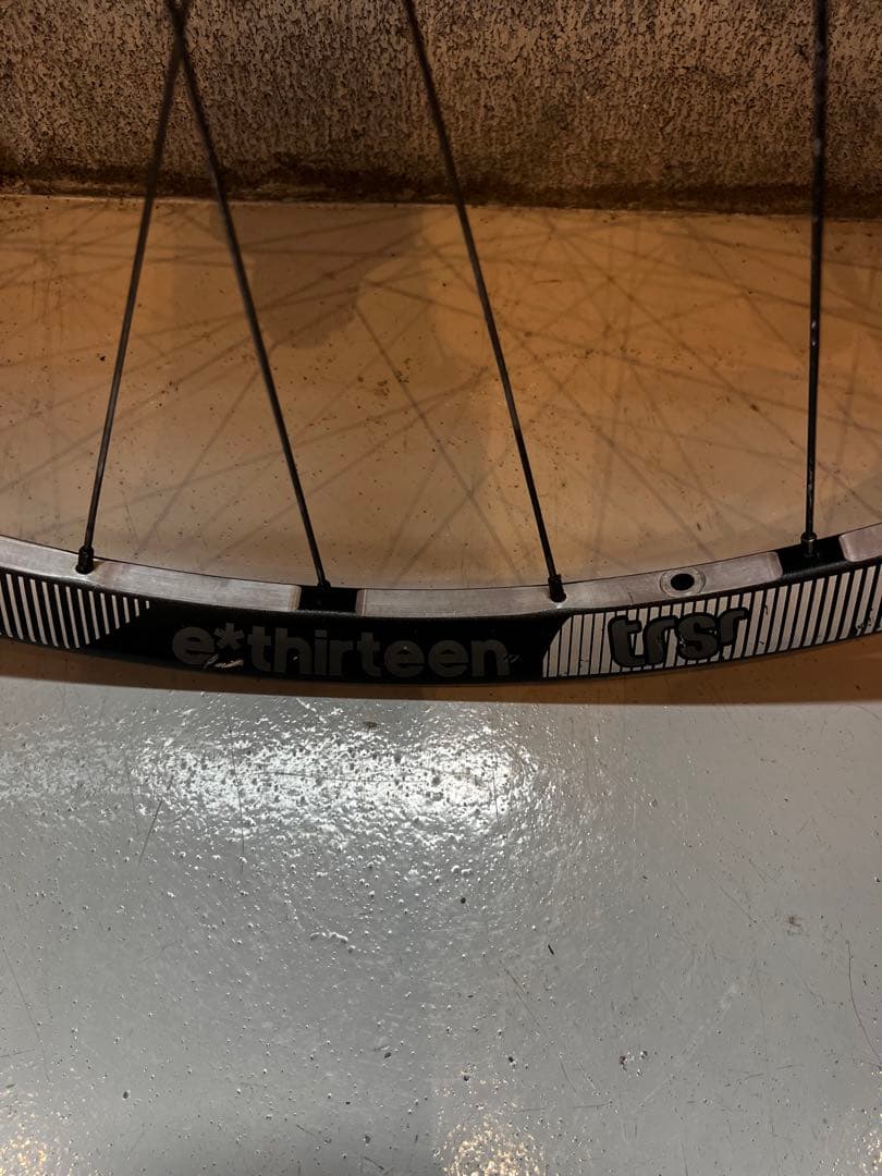 e THIRTEEN trsr 29インチ　e13 軽量