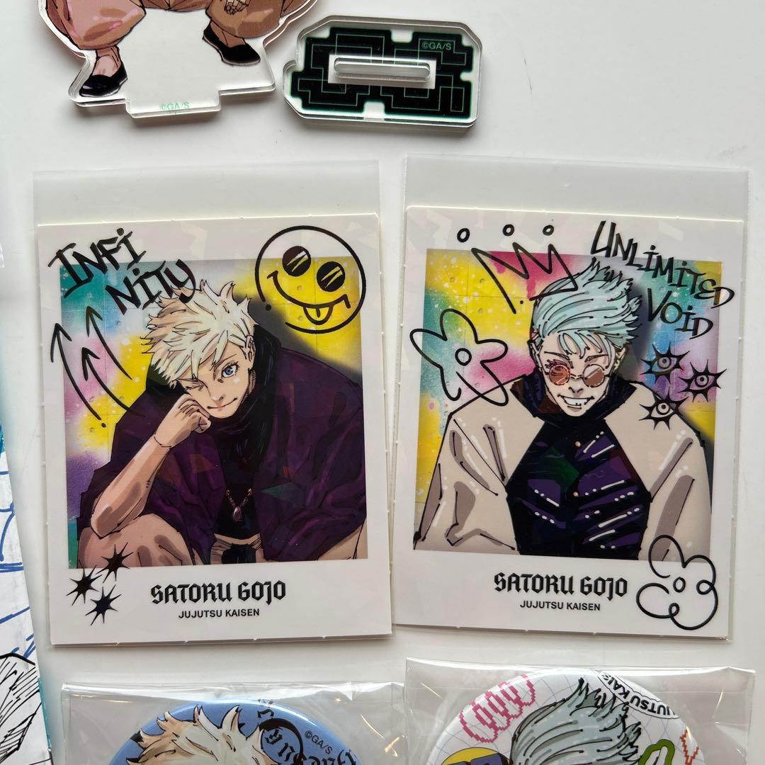 呪術廻戦』五条悟グッズまとめ売り（アクリルスタンド、ステッカー、缶