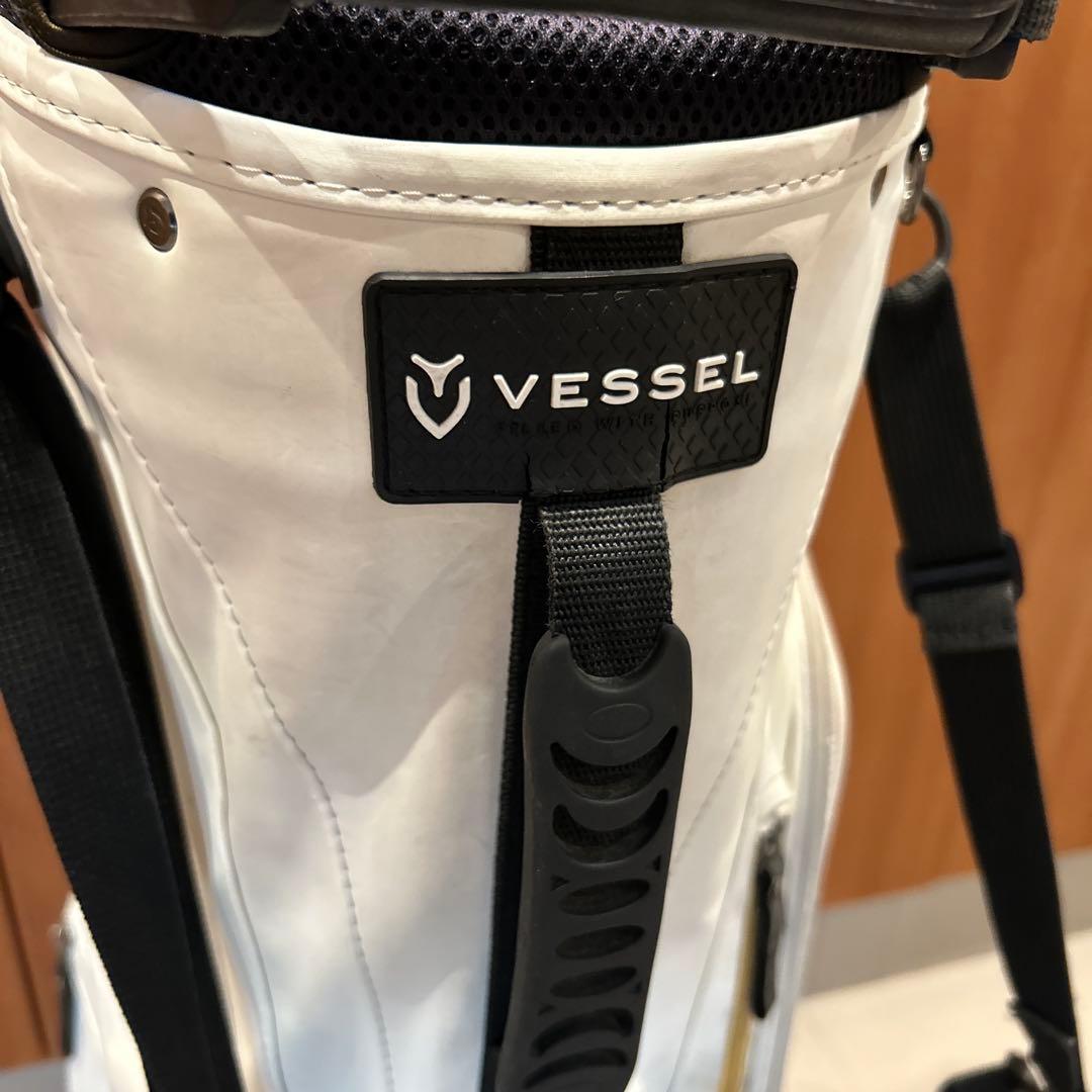 Vessel ダブルストラップスタンド付キャディバッグ【スタンド&フード訳あり】