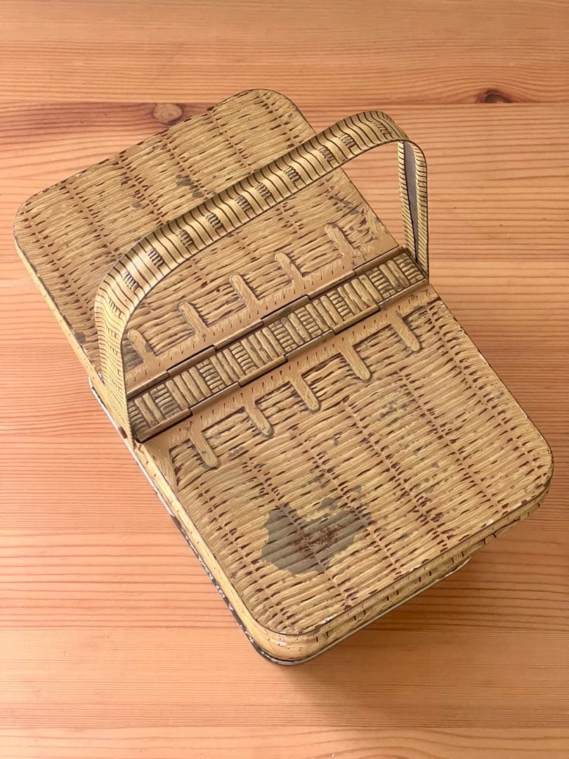 LU ビスケット バスケット パニエ 缶 /フランス ハグオーワー マチルド