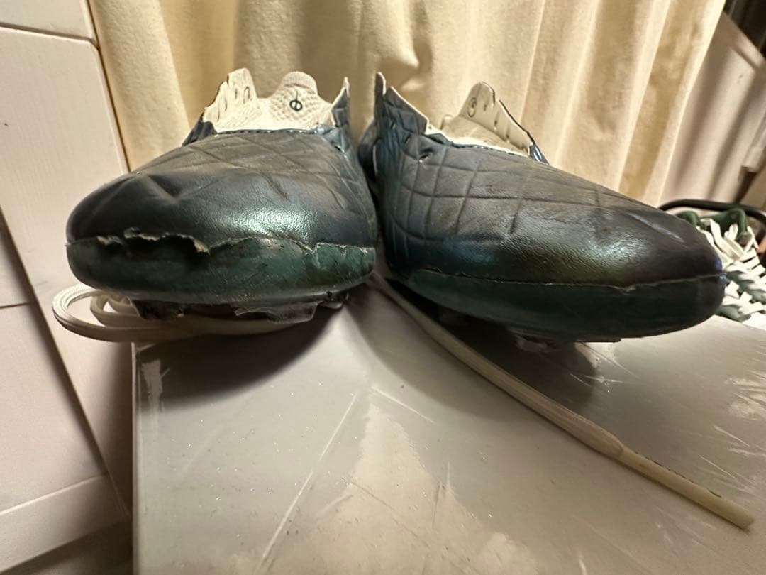 Nike Tiempo メタリックグリーン シューズ