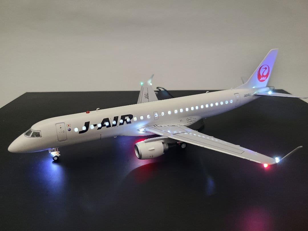 JAL エンブラエル E190 LED仕様 完成品