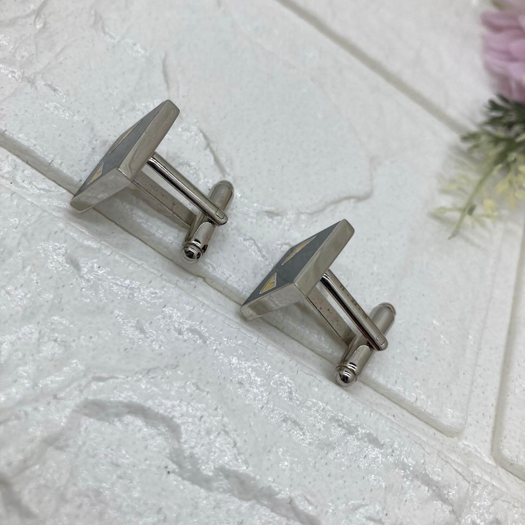 最終値下げ❗️極美品❗️FENDIフェンディバッグバグズモンスターカフスシルバー