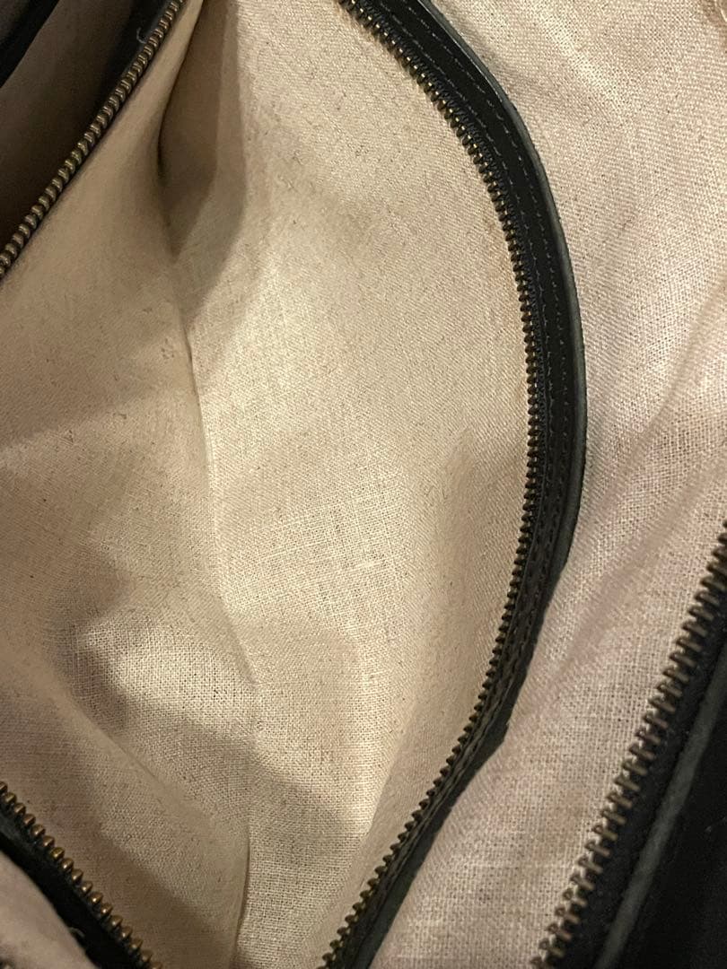 SLOW 黒 レザー ショルダーバッグ 栃木レザー　Bono