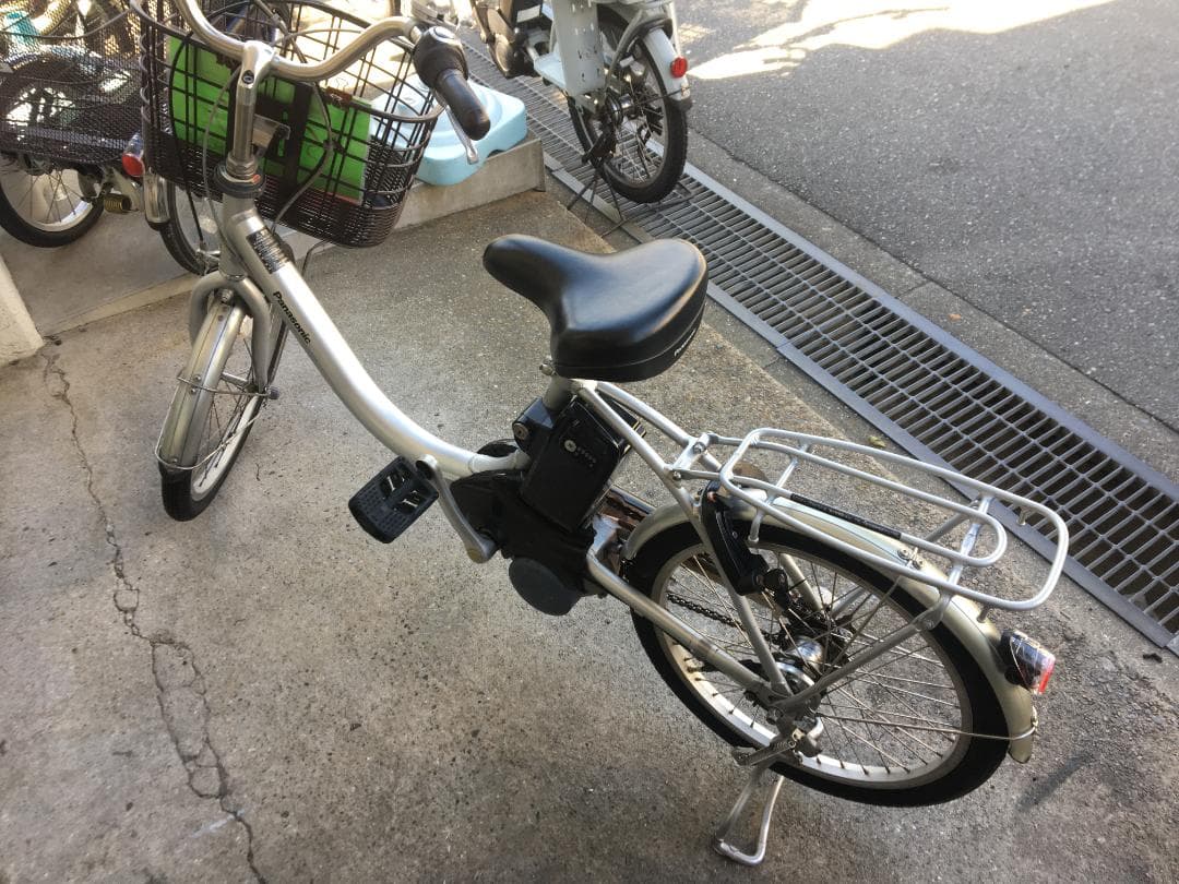 地域限定送料無料　ビビ　LS　12AH　軽量モデル　シルバー　神戸市　電動自転車