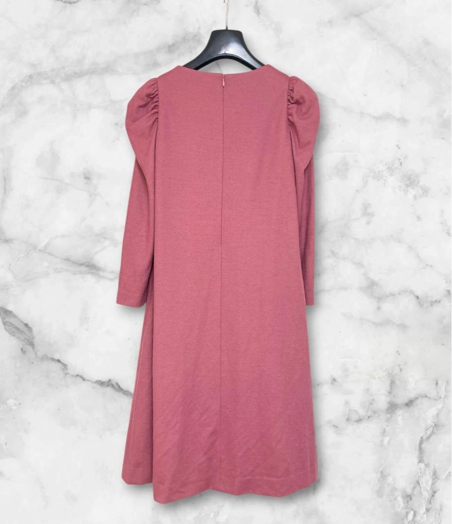 【新品未使用】M'S GRACYコサージュ付パフスリーブピンクAラインワンピース