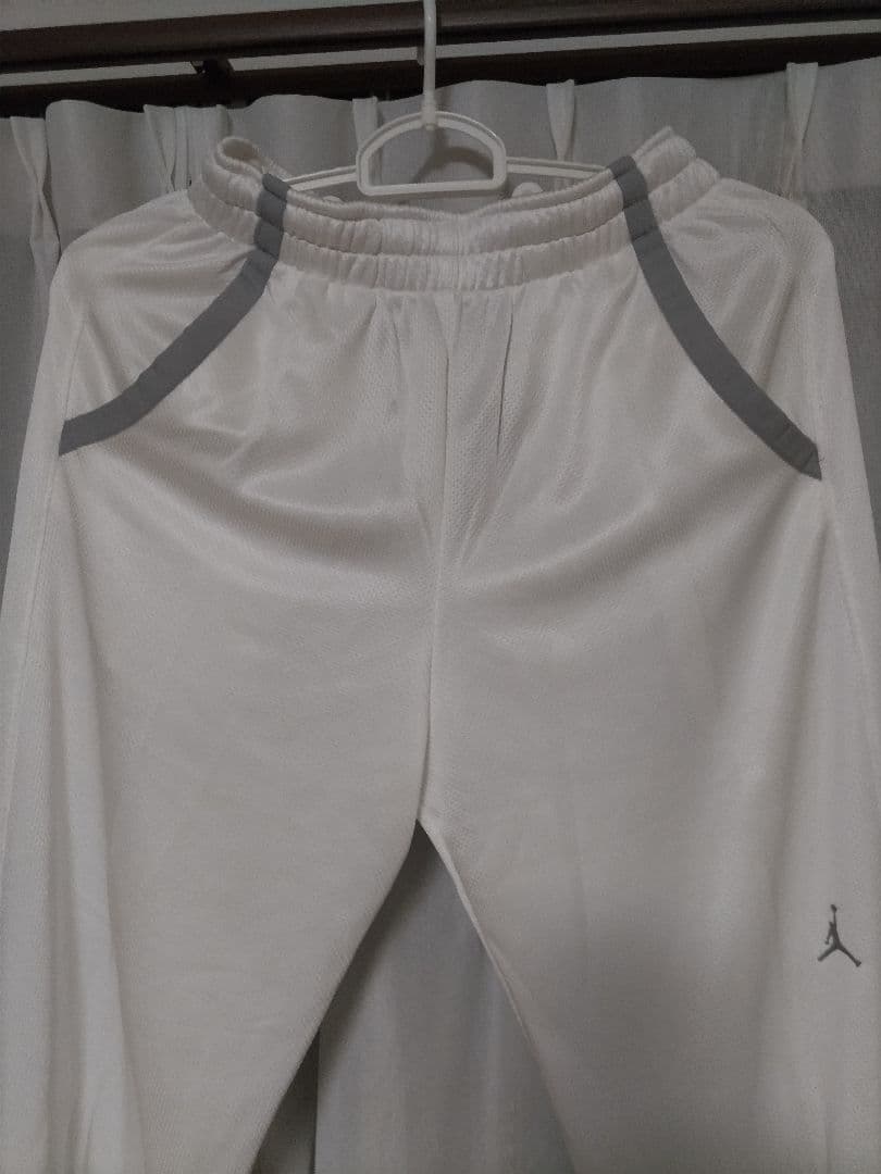 ナイキ JUMPMAN ウォームアップパンツ（333827-100）