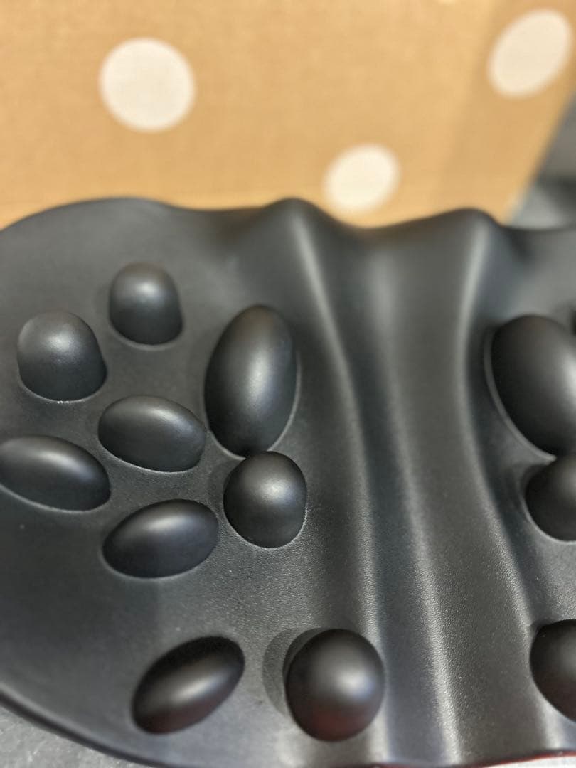 【未使用に近い】RAKUNAラクナ]肩甲骨はがしピロー★ 健康指圧マッサージ