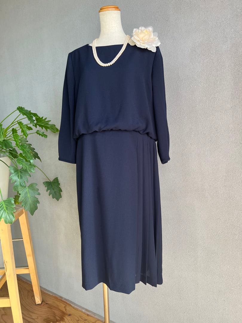 最終価格❣️SOIRソワールカラーフォーマルワンピース 17号です