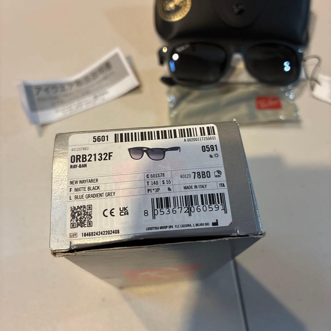 レイバン　サングラス 0RB2132F NEW WAYFARER