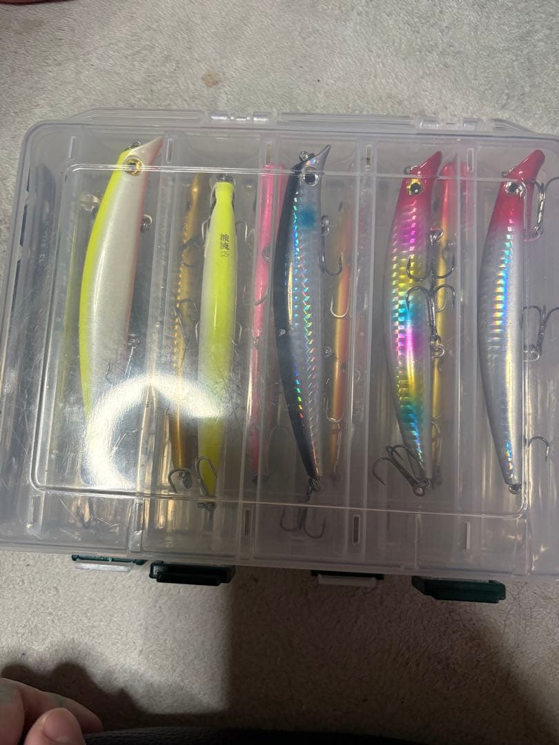 ルアーWORLD JERK SASUKE サスケミノー等等１３個まとめ売り