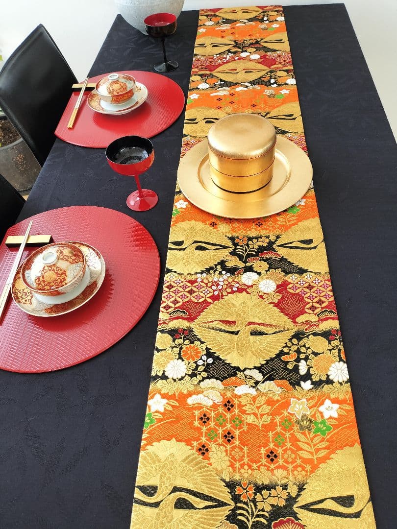 ルブの森★　A474★高級全通‼️お祝い‼️テーブルランナー2m23cm