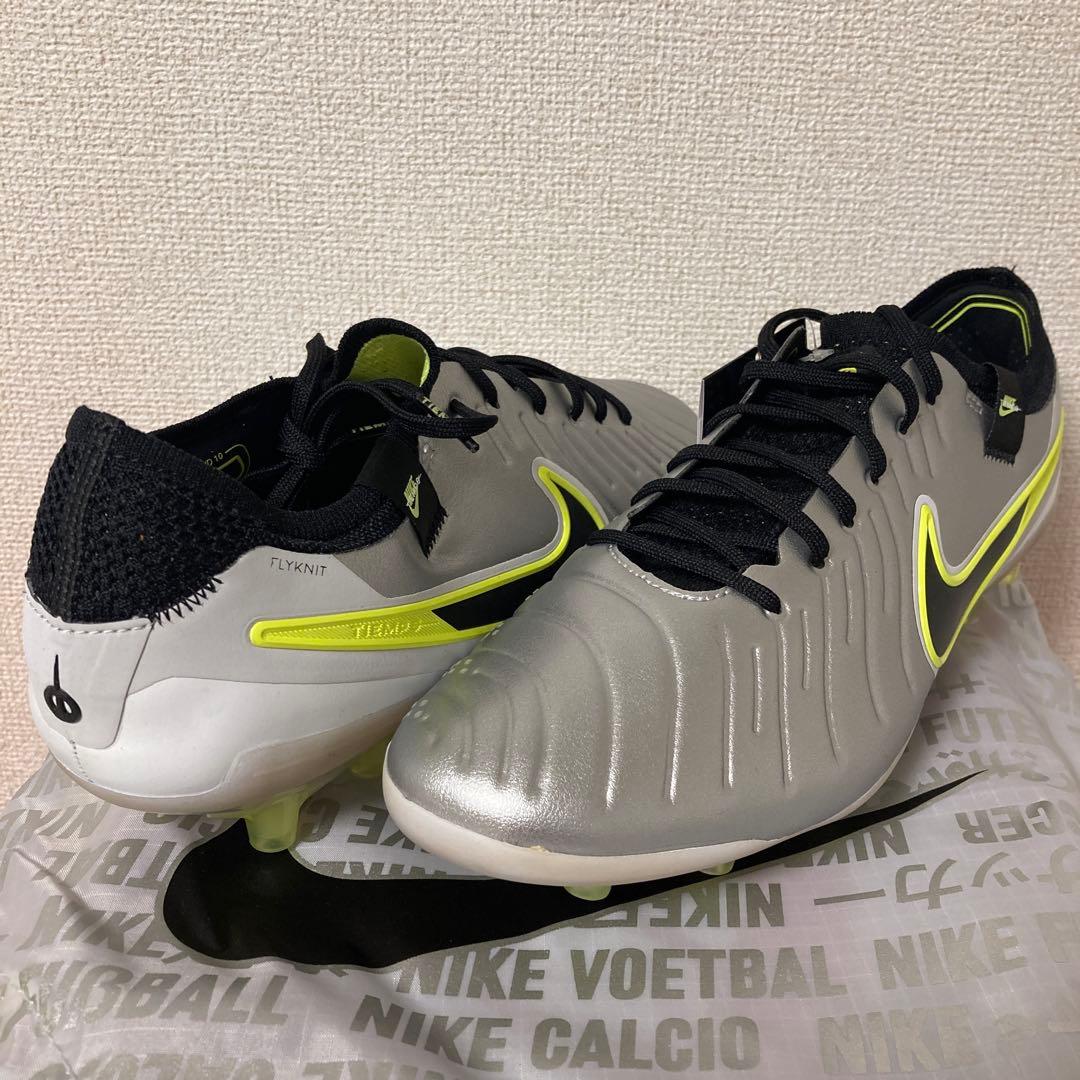 ティエンポ レジェンド エリート AG-PRO 28.5cm メタリックシルバー