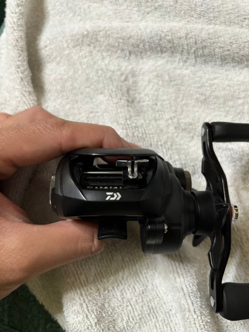 TATULA ベイトリール ブラック　19 100SHL 7.1