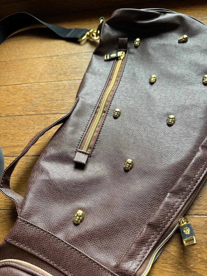 マーク&ロナMARK&LONA クラブケース ユニセックス スカル スタッズ