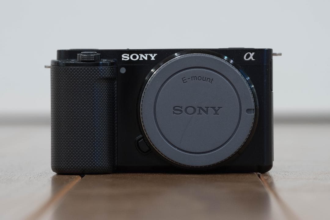 期間限定出品【ソニーストア 評価Bランク】SONY ZV-E10 ボディ