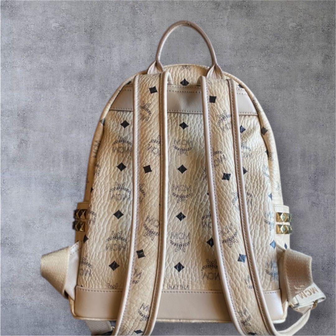 MCM リュック ベージュ サイドスタッズ バックパック