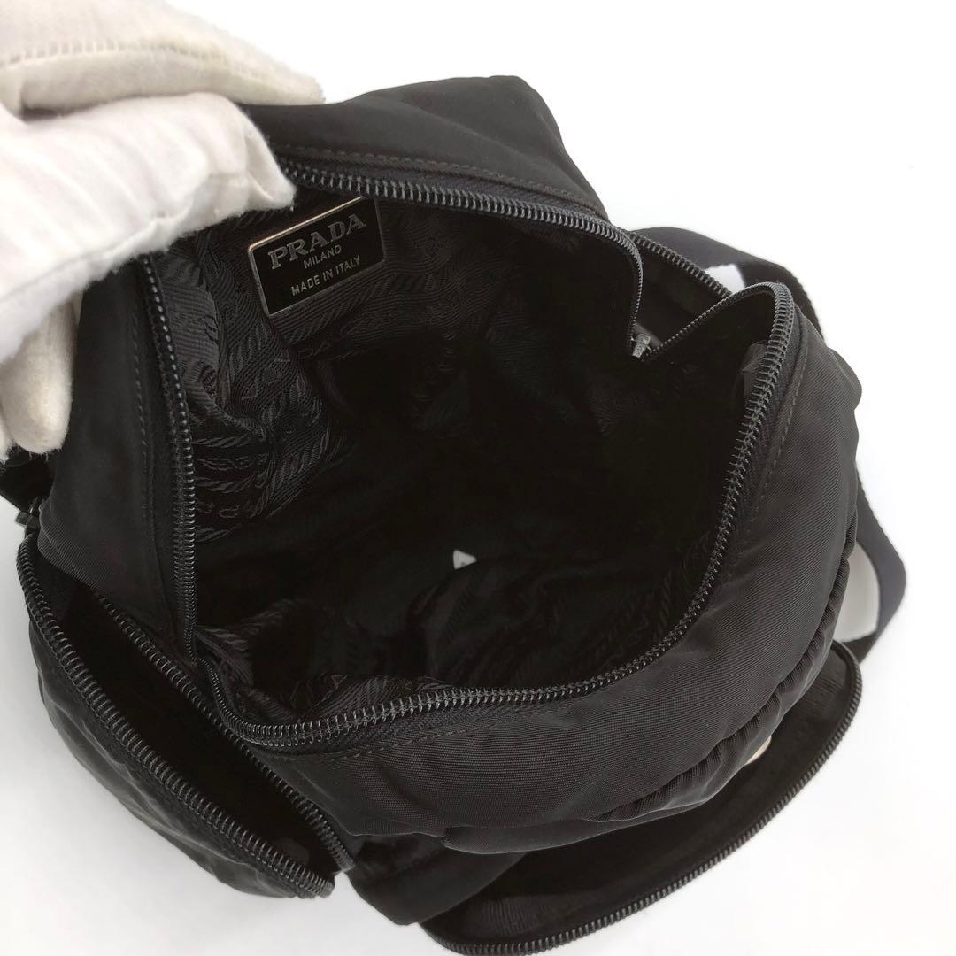 【極上美品✨】プラダ ミニ リュック バッグパック ナイロン 三角プレート