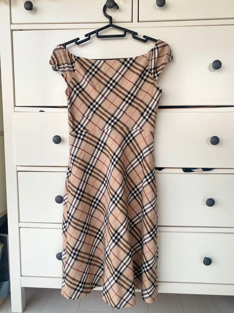 Burberry バーバリーブルーレーベル ノバチェック上品ワンピ　定価5.8万