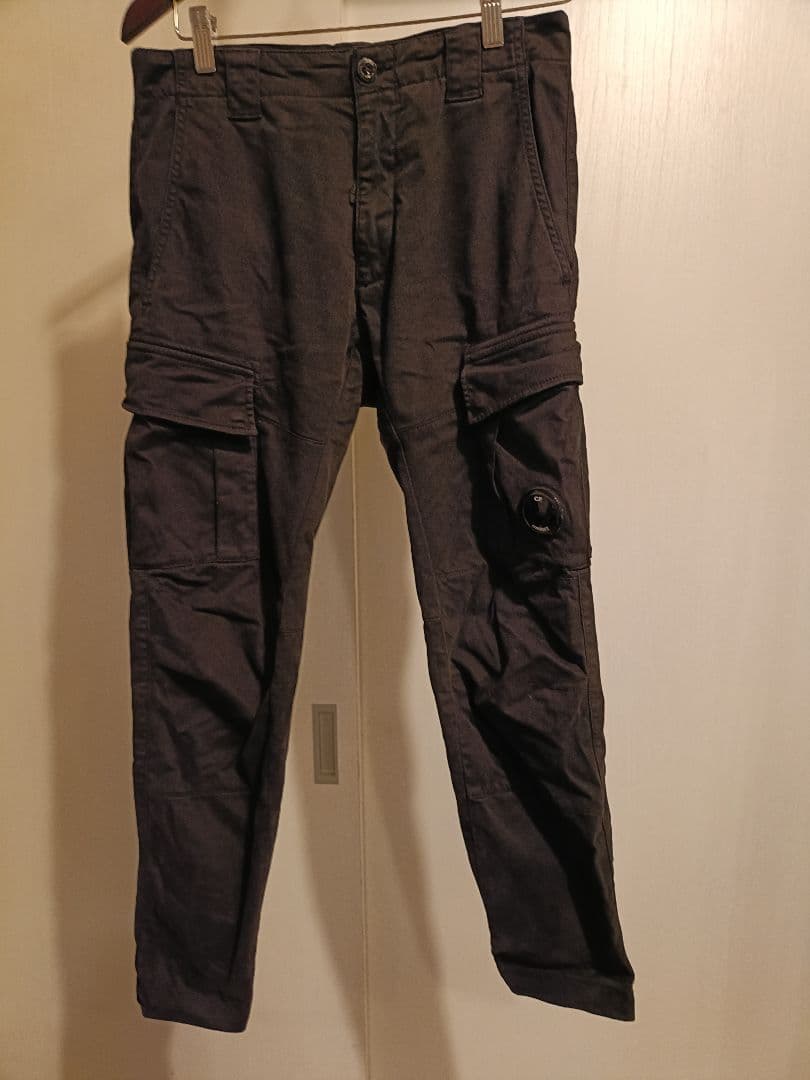 d*o様 cp company C.P. Company ブラックカーゴパンツ
