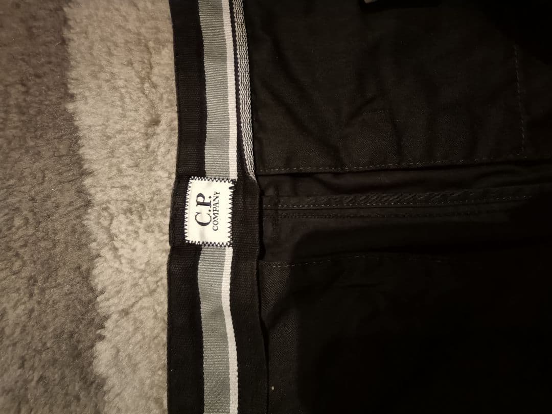 d*o様 cp company C.P. Company ブラックカーゴパンツ