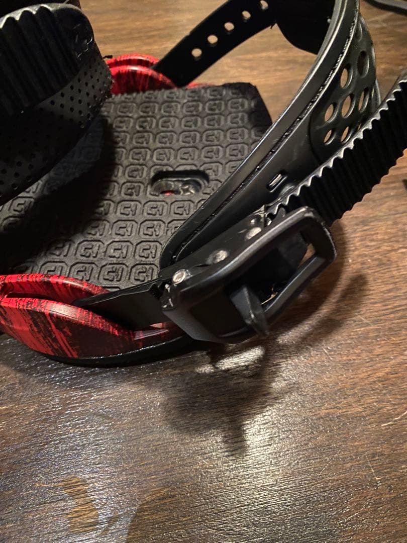 送料込み　UNION FORCE M 使用少　希少カラー　ユニオン