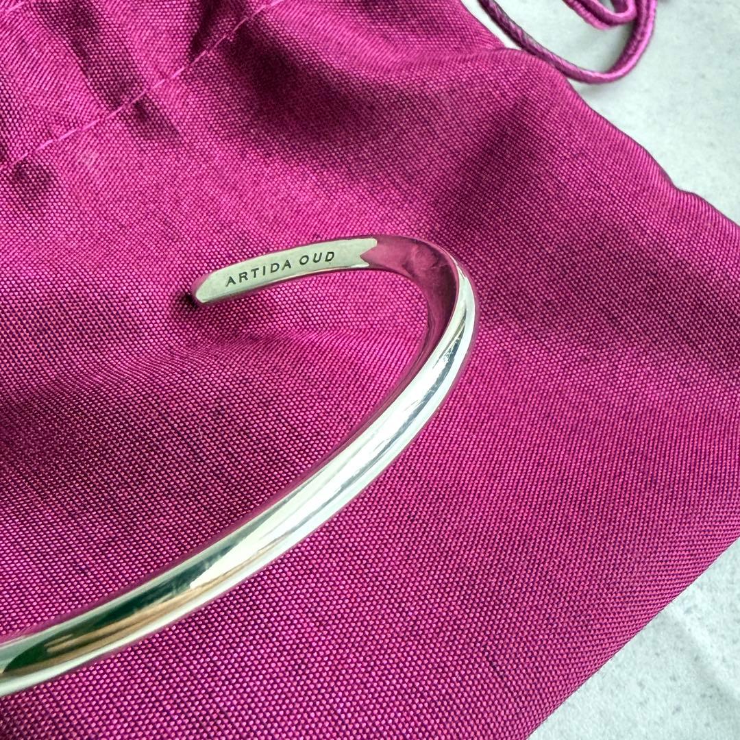 ARTIDA OUD アルティーダウード シルバー バングル bone