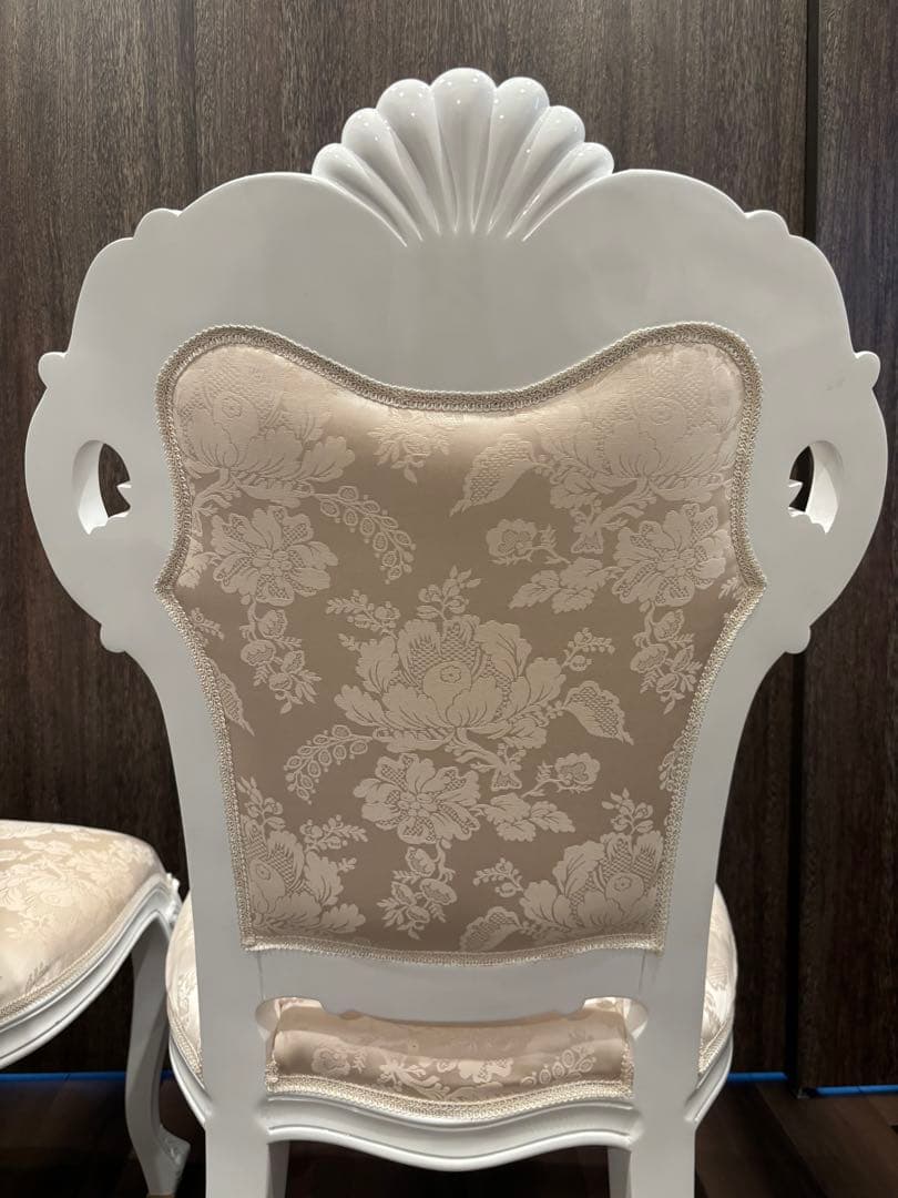 ダイニングチェア　ホワイト　ビバリーヒルズ　猫脚　ロココ家具　2脚セット　椅子