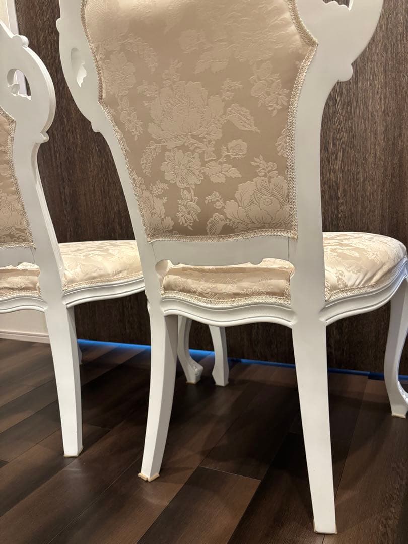 ダイニングチェア　ホワイト　ビバリーヒルズ　猫脚　ロココ家具　2脚セット　椅子