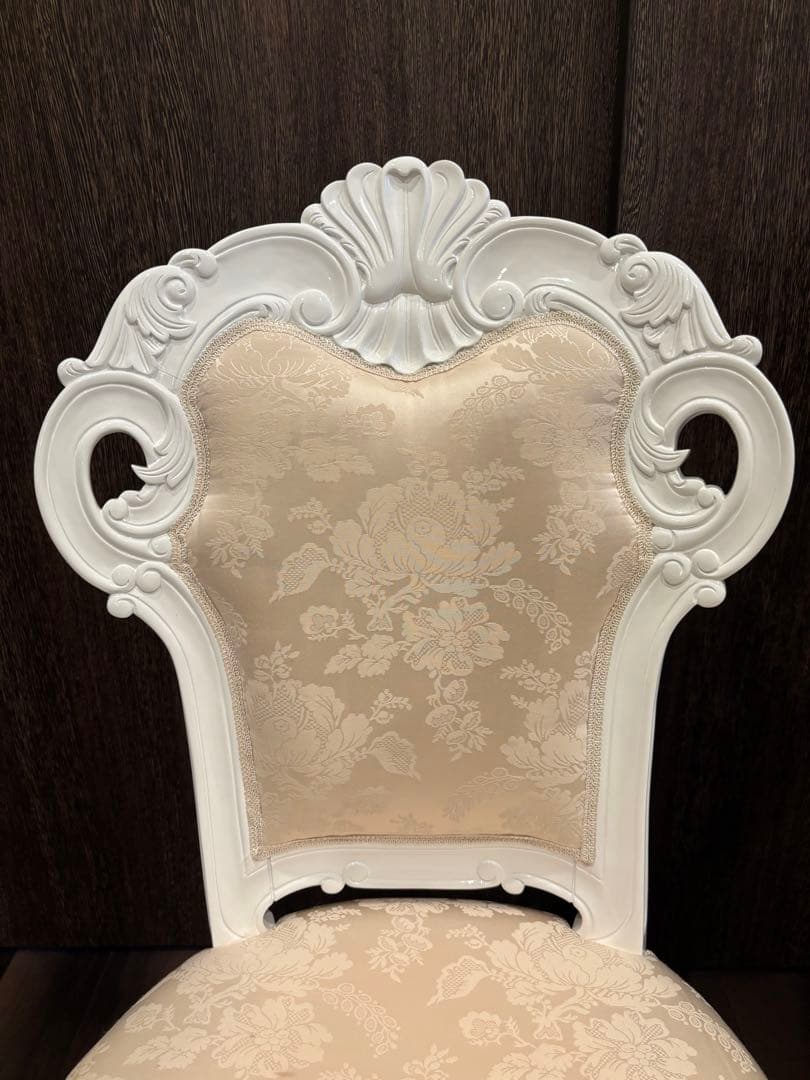 ダイニングチェア　ホワイト　ビバリーヒルズ　猫脚　ロココ家具　2脚セット　椅子