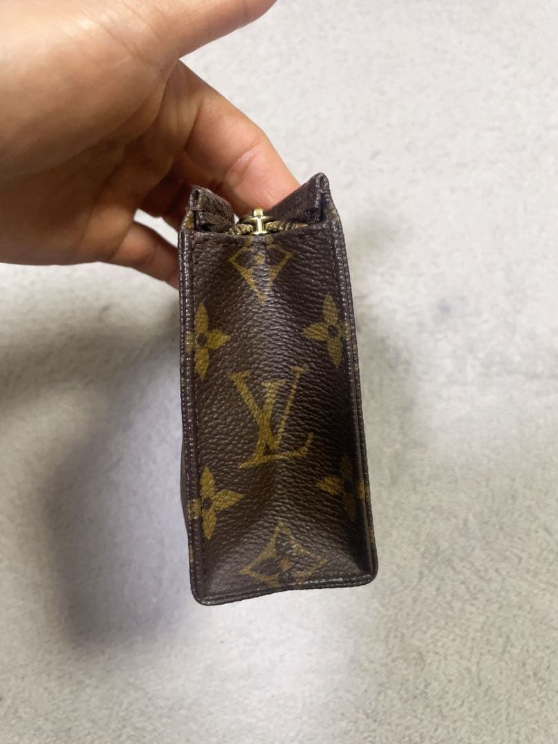 Louis Vuitton モノグラムキーケース