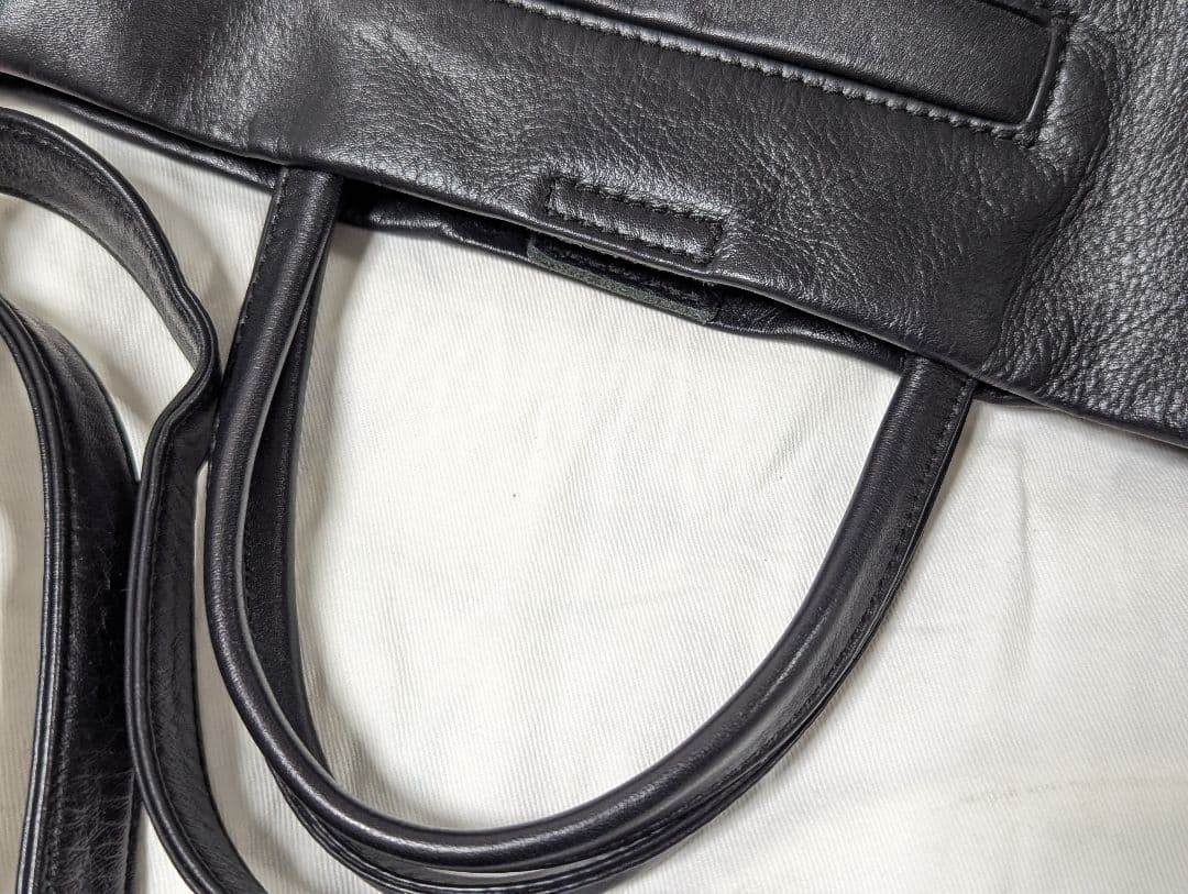 美品 イアパピヨネ 2way ショルダーバッグ ゾウ レザー ブラック