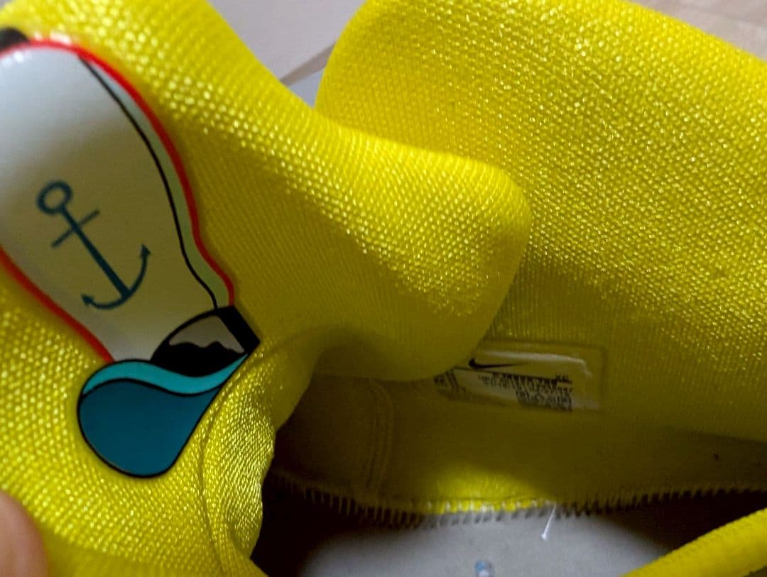 NIKE KYRIE 5 スポンジボブ ナイキ カイリー