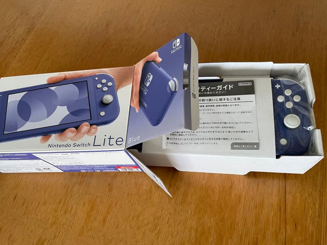 【本日18:00まで販売】Nintendo Switch Lite ブルー