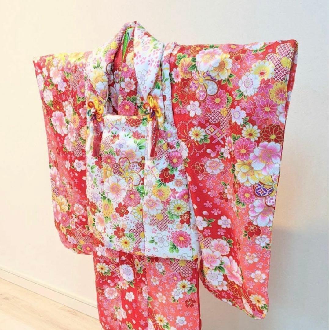 値下げしました新品✨七五三 3歳赤・ピンク花柄 被布着