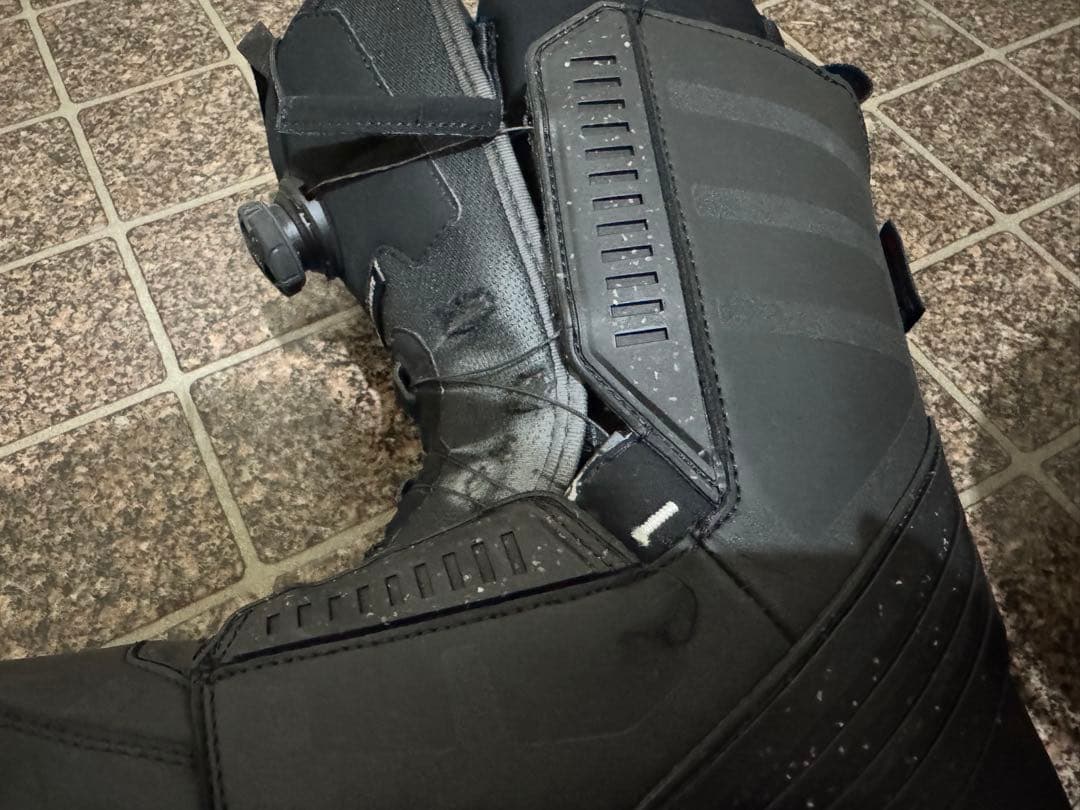 SALOMON MALAMUTE BOA ブラック スノーボードブーツ(箱あり)