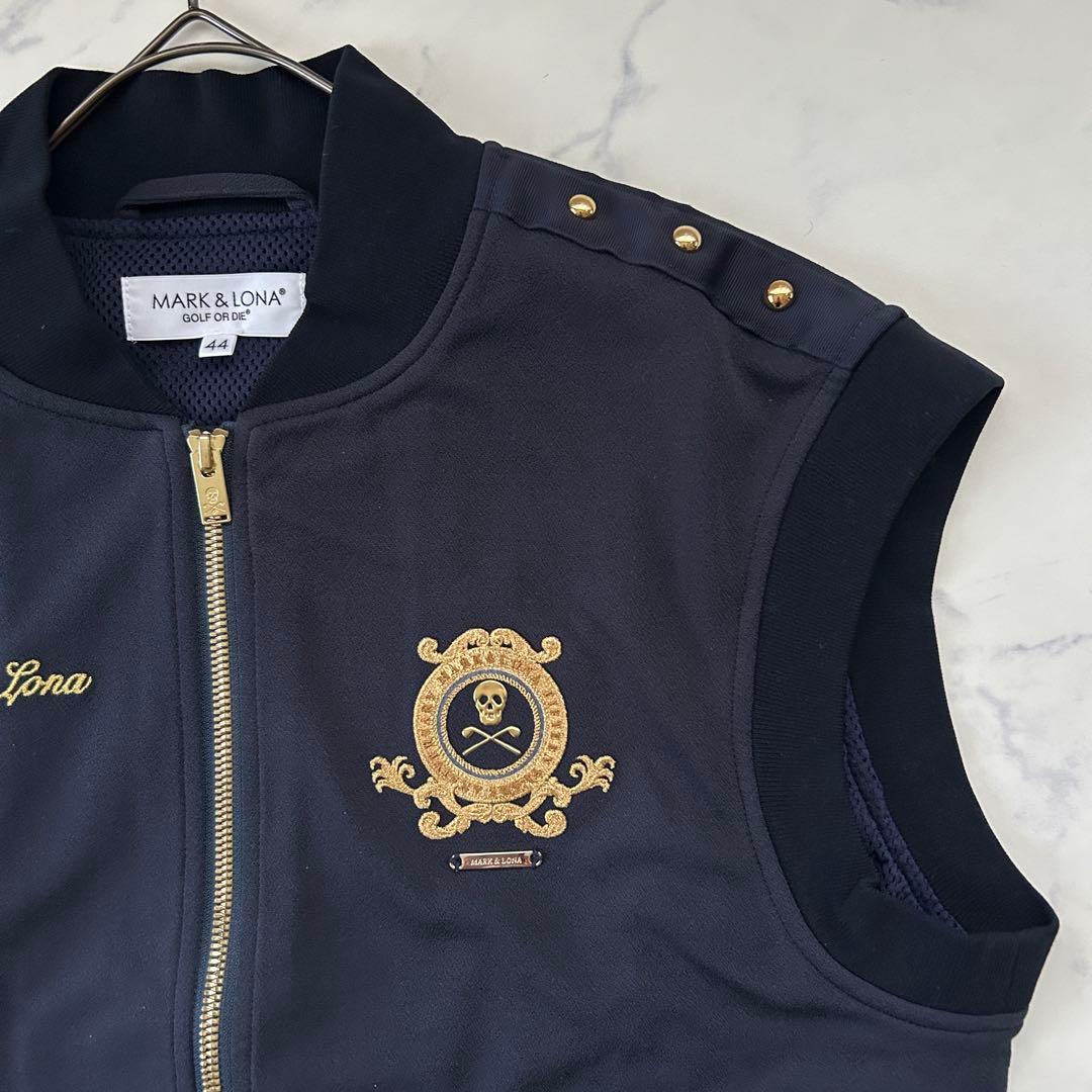 マークアンドロナ 2023年モデル ダブルジップ ベスト 刺繍 ゴールド金具