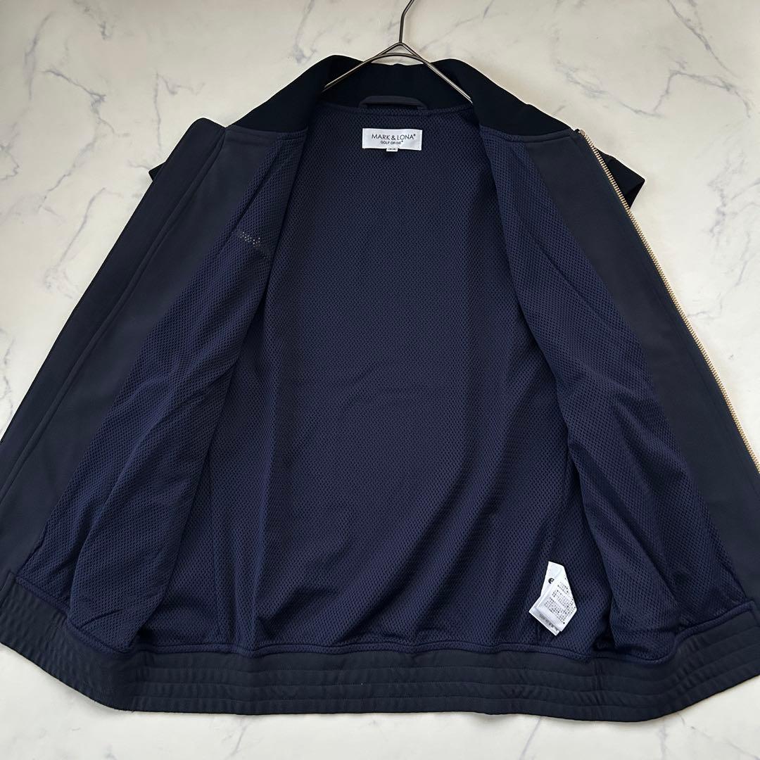 マークアンドロナ 2023年モデル ダブルジップ ベスト 刺繍 ゴールド金具